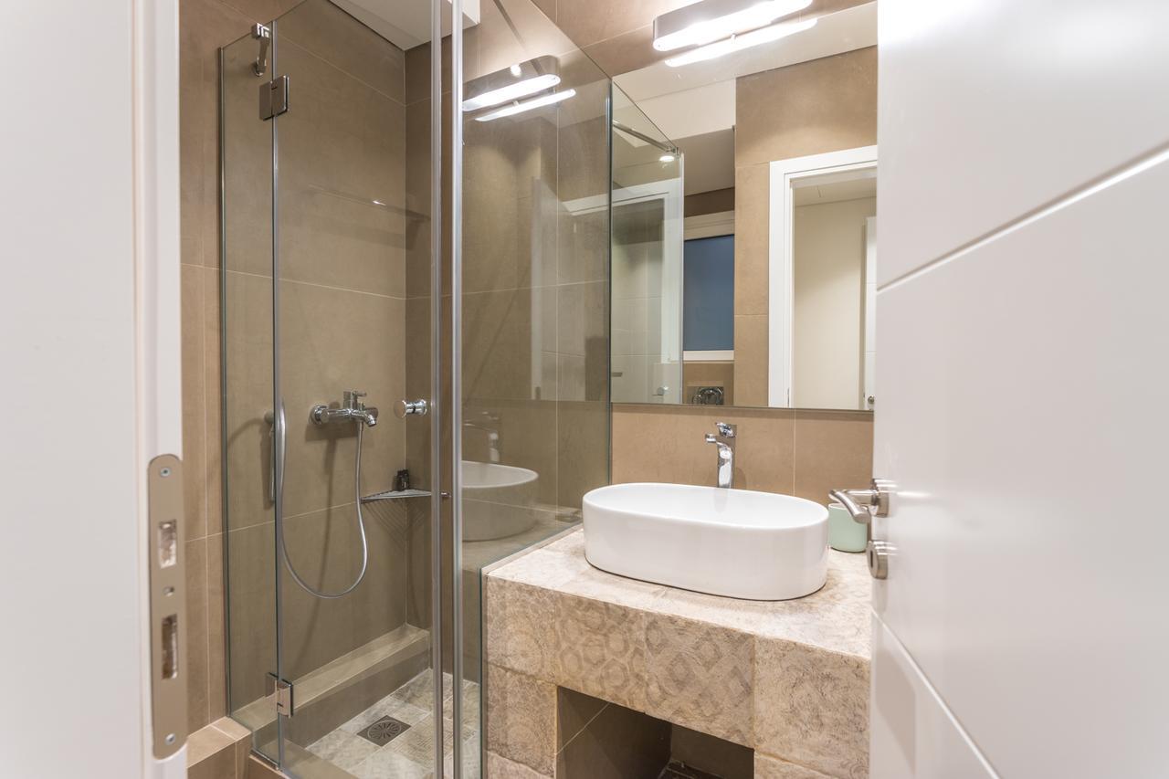 Appartamento Hiend 4Th Floor 1Bdr Atene Esterno foto