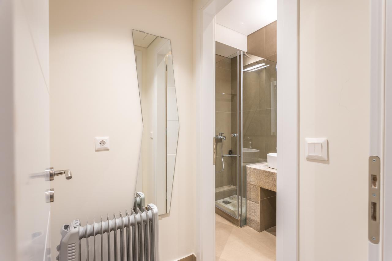 Appartamento Hiend 4Th Floor 1Bdr Atene Esterno foto